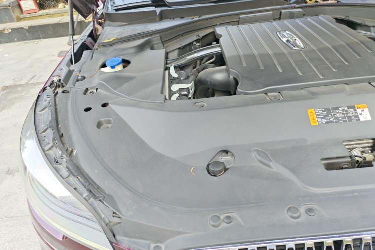 Used Lincoln Aviator 2020 3.0T V6 Four-Wheel Drive Zunya Edition Engine Bay Right