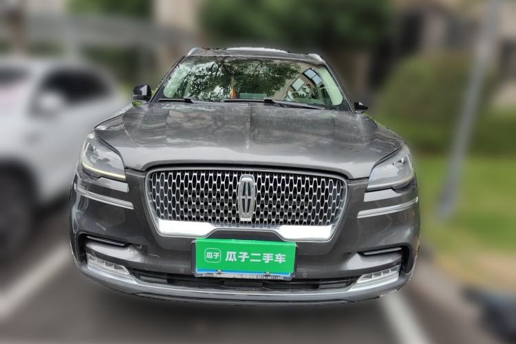 Used Lincoln Aviator 2020 3.0T V6 All-Wheel-Drive Premium Edition Front