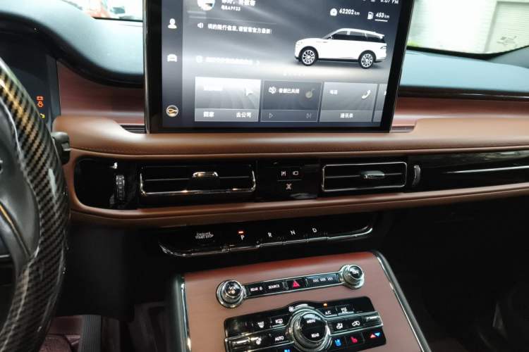 Used Lincoln Aviator 2020 3.0T V6 Four-Wheel Drive Zunya Edition Audio And AC Panel