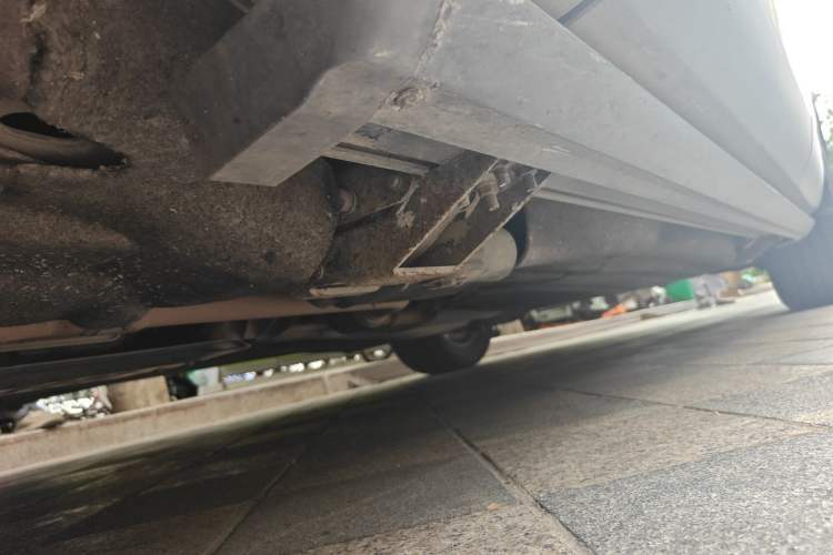 Used Lincoln Aviator 2020 3.0T V6 All-Wheel-Drive Premium Edition Chassis Front Left