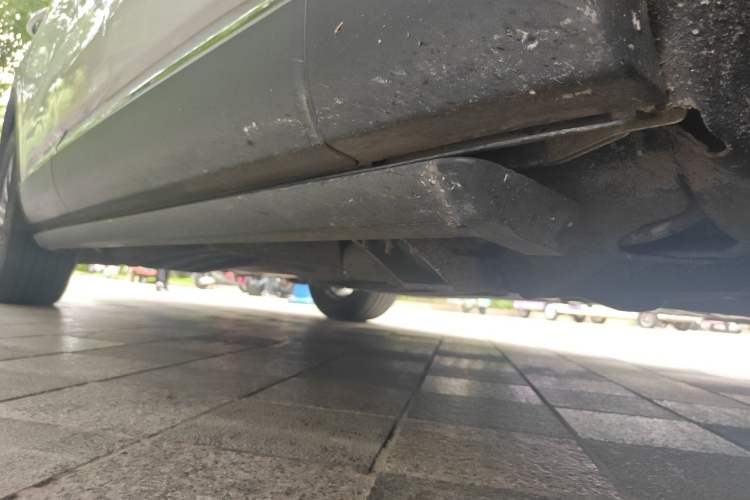 Used Lincoln Aviator 2020 3.0T V6 All-Wheel-Drive Premium Edition Chassis Front Right
