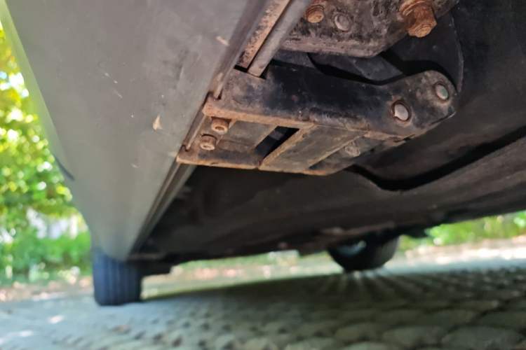 Used Lincoln Aviator 2020 3.0T V6 All-Wheel-Drive Luxury Edition Chassis Rear Left