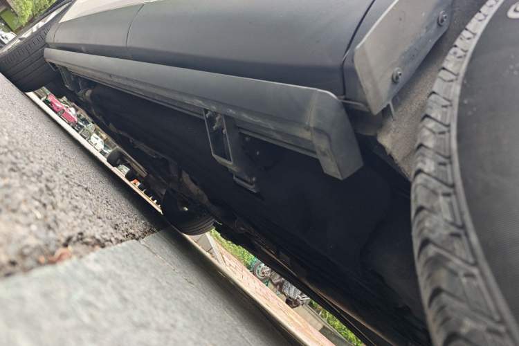 Used Lincoln Aviator 2020 3.0T V6 Four-Wheel Drive Premium Edition Chassis Rear Left