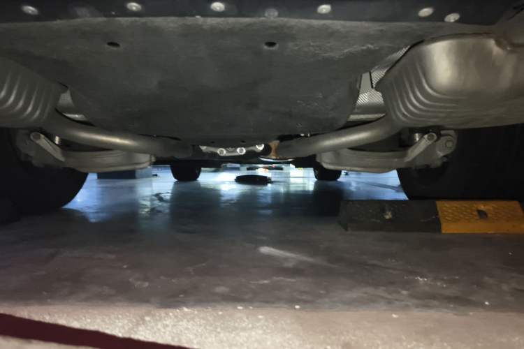 Used Lincoln Aviator 2020 3.0T V6 All-Wheel Drive Executive Version Chassis Rear