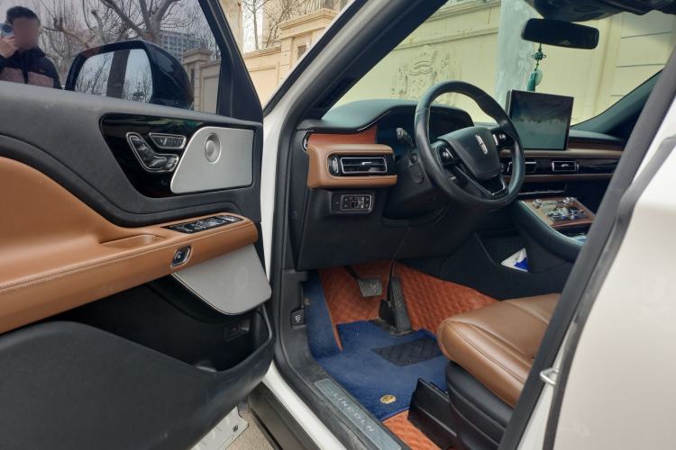 Used Lincoln Aviator 2020 3.0T V6 All-Wheel Drive Executive Version Driver Seat