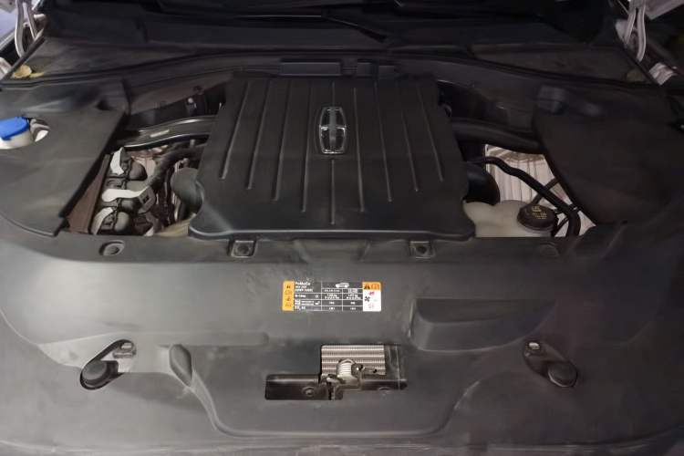 Used Lincoln Aviator 2020 3.0T V6 Four-Wheel Drive Zunya Edition Engine Bay