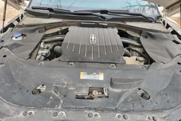 Used Lincoln Aviator 2020 3.0T V6 All-Wheel Drive Executive Version Engine Bay
