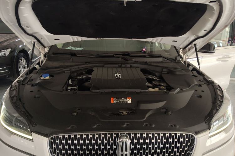 Used Lincoln Aviator 2020 3.0T V6 Four-Wheel Drive Premium Edition Engine Bay