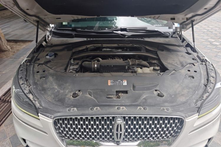 Used Lincoln Aviator 2020 3.0T V6 All-Wheel-Drive Premium Edition Engine Bay