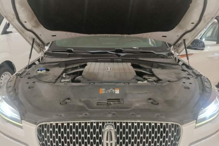 Used Lincoln Aviator 2020 3.0T V6 Four-Wheel Drive Zunya Edition Engine Bay