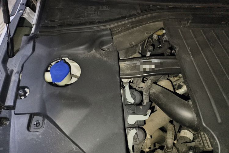 Used Lincoln Aviator 2020 3.0T V6 Four-Wheel Drive Zunya Edition Engine Bay Right