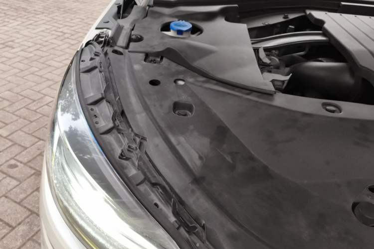 Used Lincoln Aviator 2020 3.0T V6 Four-Wheel Drive Zunya Edition Engine Bay Right