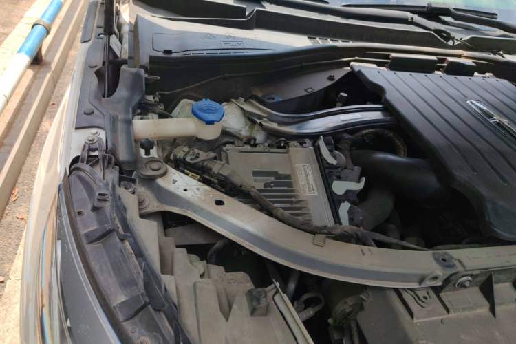 Used Lincoln Aviator 2020 3.0T V6 Four-Wheel Drive Zunya Edition Engine Bay Right