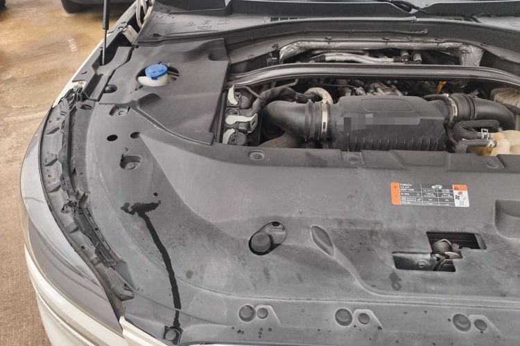 Used Lincoln Aviator 2020 3.0T V6 All-Wheel-Drive Premium Edition Engine Bay Right