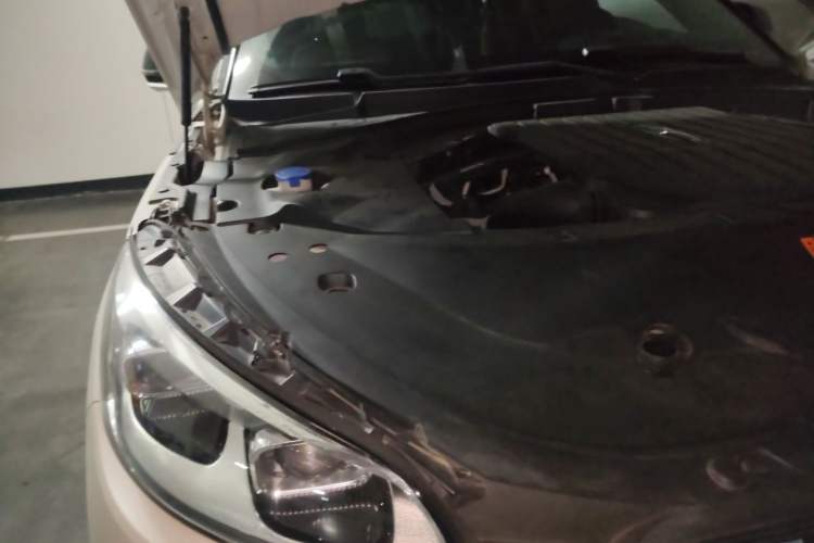 Used Lincoln Aviator 2020 3.0T V6 All-Wheel Drive Executive Version Engine Bay Right