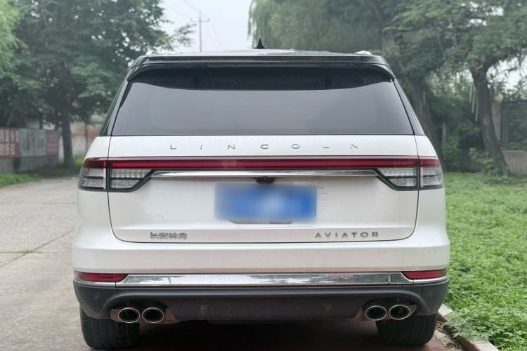 Used Lincoln Aviator 2020 3.0T V6 All-Wheel Drive Executive Version Exterior 3