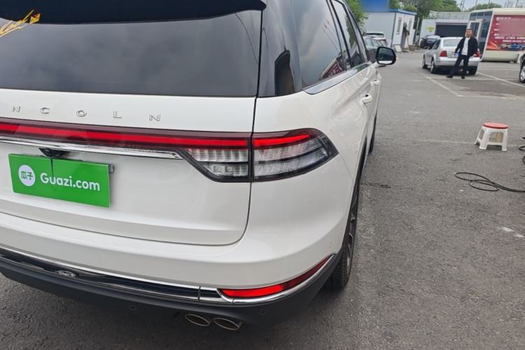Used Lincoln Aviator 2020 3.0T V6 All-Wheel Drive Executive Version Exterior 3