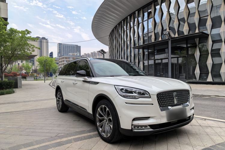Used Lincoln Aviator 2020 3.0T V6 All-Wheel Drive Executive Version Exterior 3