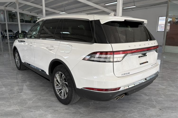 Used Lincoln Aviator 2020 3.0T V6 Four-Wheel Drive Premium Edition Exterior 5