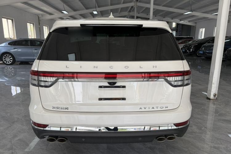 Used Lincoln Aviator 2020 3.0T V6 Four-Wheel Drive Premium Edition Exterior 7
