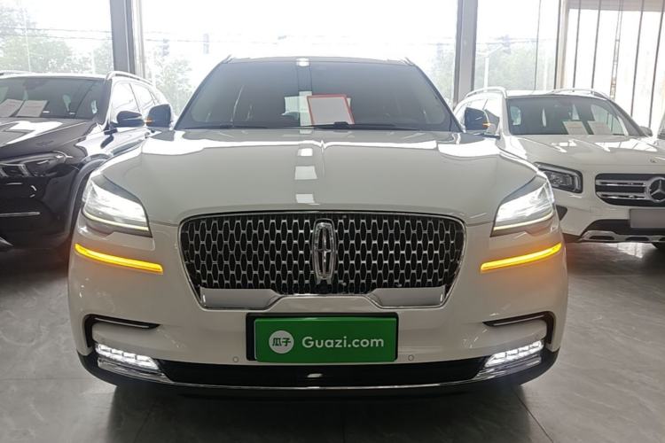 Used Lincoln Aviator 2020 3.0T V6 All-Wheel-Drive Premium Edition Front