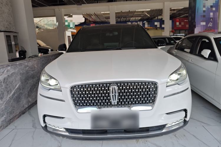 Used Lincoln Aviator 2020 3.0T V6 All-Wheel Drive Executive Version Front