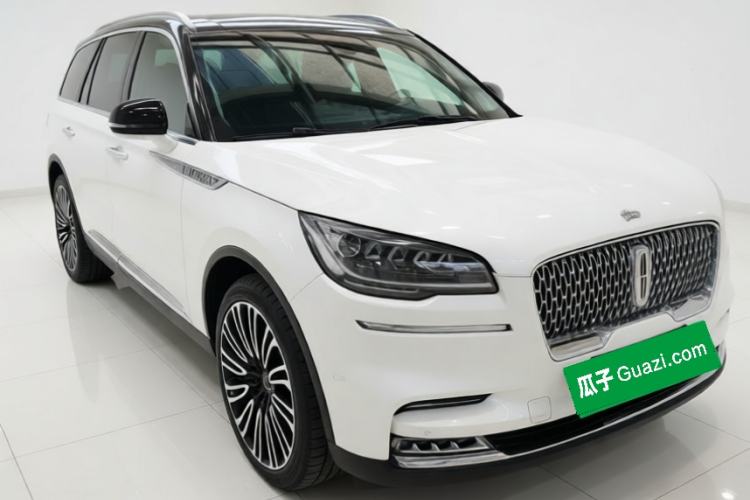 Used Lincoln Aviator 2020 3.0T V6 Four-Wheel Drive Premium Edition Front Right 45 Deg
