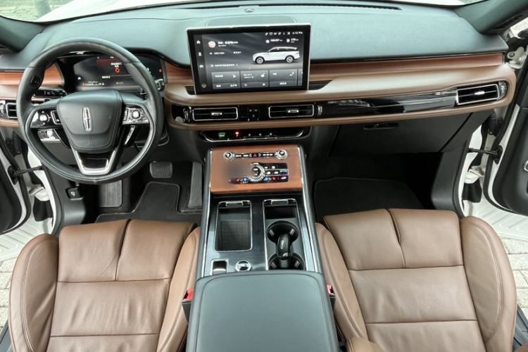 Used Lincoln Aviator 2020 3.0T V6 Four-Wheel Drive Zunya Edition Interior 3