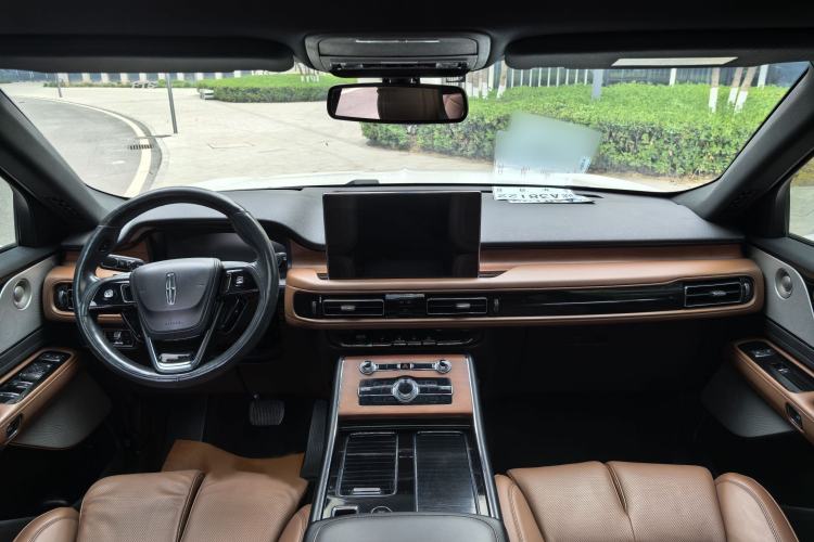 Used Lincoln Aviator 2020 3.0T V6 All-Wheel Drive Executive Version Interior 7