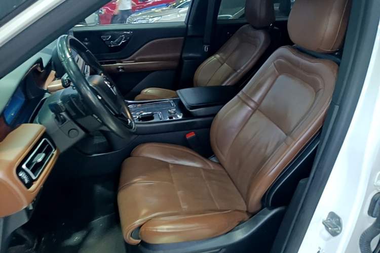 Used Lincoln Aviator 2020 3.0T V6 Four-Wheel Drive Zunya Edition Left Front Seat
