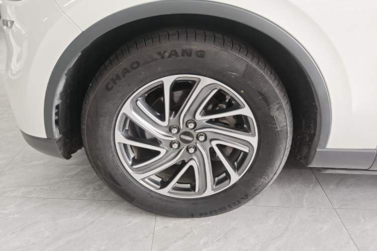 Used Lincoln Aviator 2020 3.0T V6 All-Wheel-Drive Premium Edition Left Front Wheel Hub