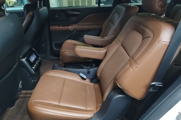 Used Lincoln Aviator 2020 3.0T V6 Four-Wheel Drive Zunya Edition Left Rear Seat
