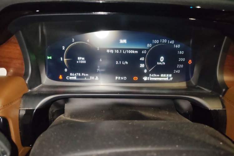 Used Lincoln Aviator 2020 3.0T V6 All-Wheel Drive Executive Version Odometer Close Up