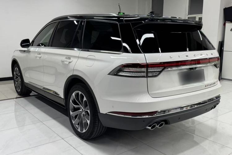 Used Lincoln Aviator 2020 3.0T V6 All-Wheel Drive Executive Version Rear Left 45 Deg