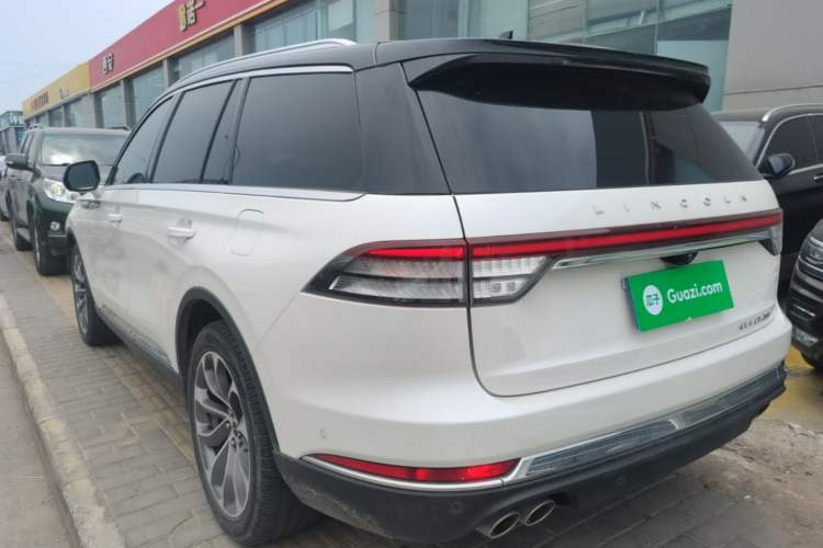 Used Lincoln Aviator 2020 3.0T V6 All-Wheel Drive Executive Version Rear Left 45 Deg