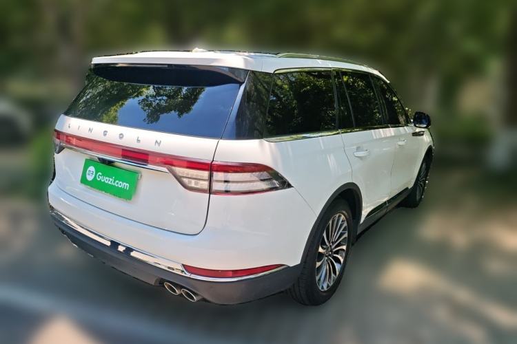 Used Lincoln Aviator 2020 3.0T V6 All-Wheel-Drive Luxury Edition Rear Right 45 Deg