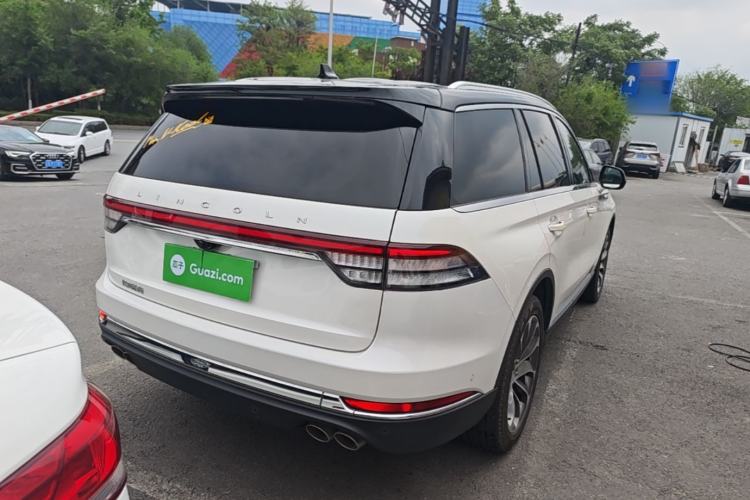 Used Lincoln Aviator 2020 3.0T V6 All-Wheel Drive Executive Version Rear Right 45 Deg