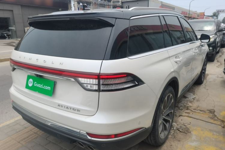 Used Lincoln Aviator 2020 3.0T V6 All-Wheel Drive Executive Version Rear Right 45 Deg