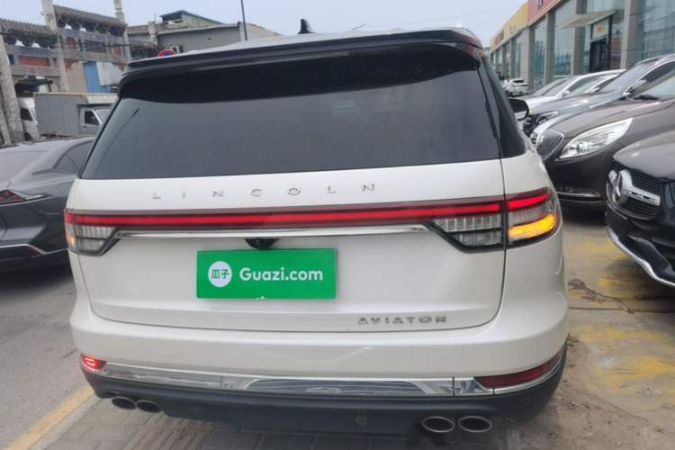 Used Lincoln Aviator 2020 3.0T V6 All-Wheel Drive Executive Version Rear