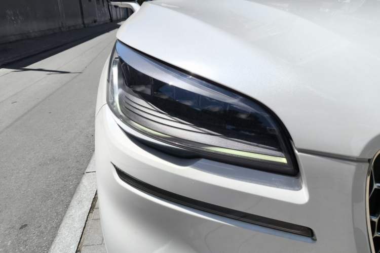 Used Lincoln Aviator 2020 3.0T V6 Four-Wheel Drive Zunya Edition Right Front Headlight