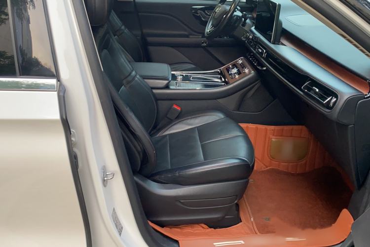 Used Lincoln Aviator 2020 3.0T V6 Four-Wheel Drive Premium Edition Right Front Seat
