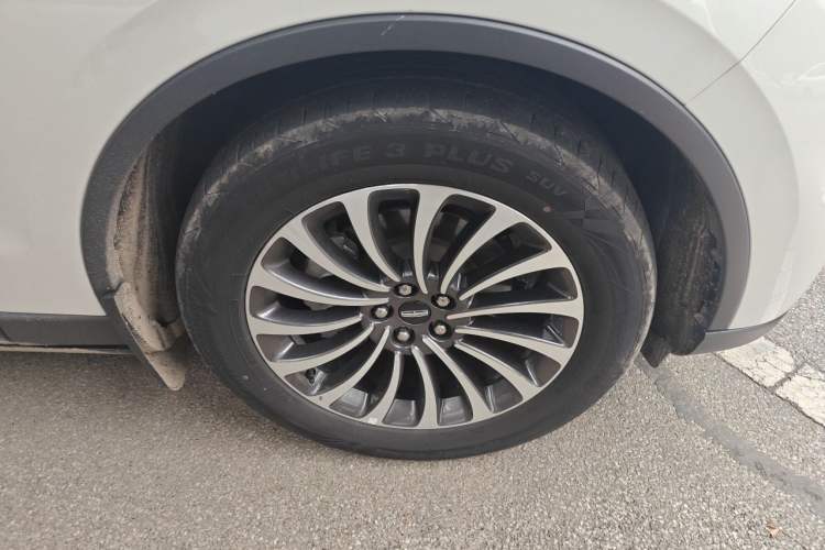 Used Lincoln Aviator 2020 3.0T V6 Four-Wheel Drive Zunya Edition Right Front Wheel Hub
