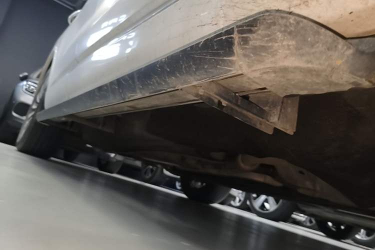 Used Lincoln Aviator 2020 3.0T V6 Four-Wheel Drive Zunya Edition Right Side Sill