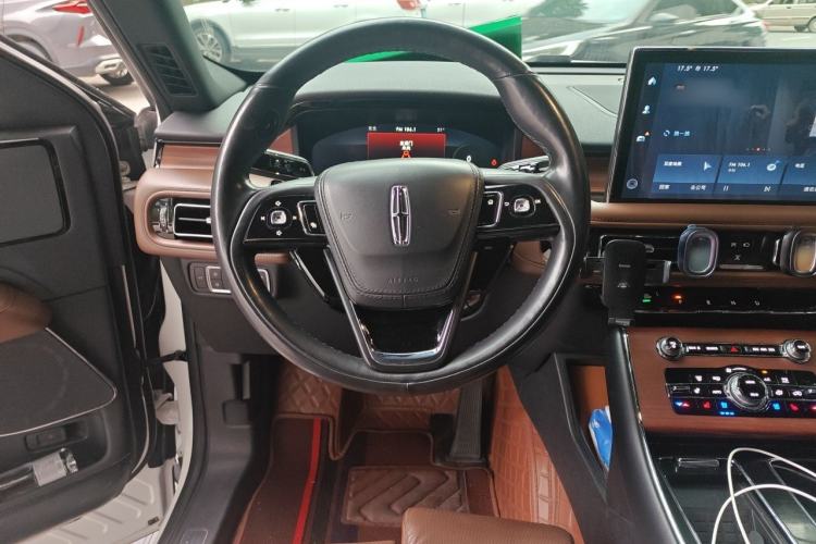 Used Lincoln Aviator 2020 3.0T V6 Four-Wheel Drive Zunya Edition Steering Wheel