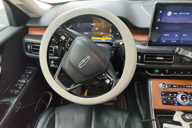 Used Lincoln Aviator 2020 3.0T V6 Four-Wheel Drive Premium Edition Steering Wheel