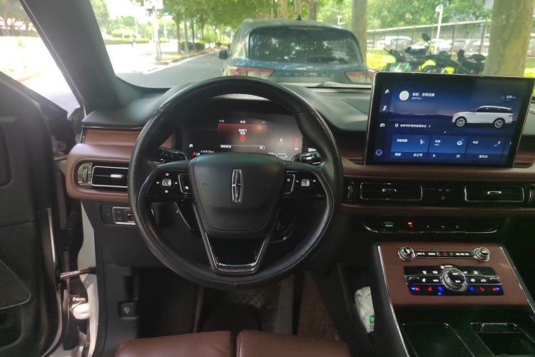 Used Lincoln Aviator 2020 3.0T V6 Four-Wheel Drive Zunya Edition Steering Wheel