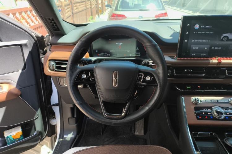 Used Lincoln Aviator 2020 3.0T V6 Four-Wheel Drive Zunya Edition Steering Wheel