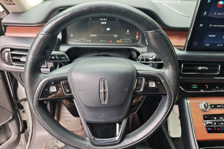Used Lincoln Aviator 2020 3.0T V6 Four-Wheel Drive Premium Edition Steering Wheel