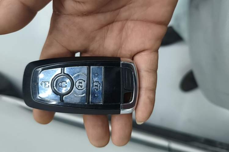 Used Lincoln Aviator 2020 3.0T V6 Four-Wheel Drive Zunya Edition Vehicle Key