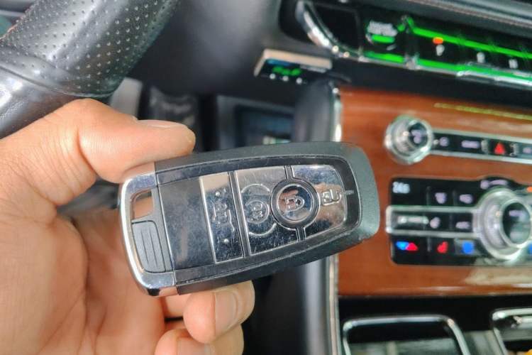 Used Lincoln Aviator 2020 3.0T V6 Four-Wheel Drive Premium Edition Vehicle Key
